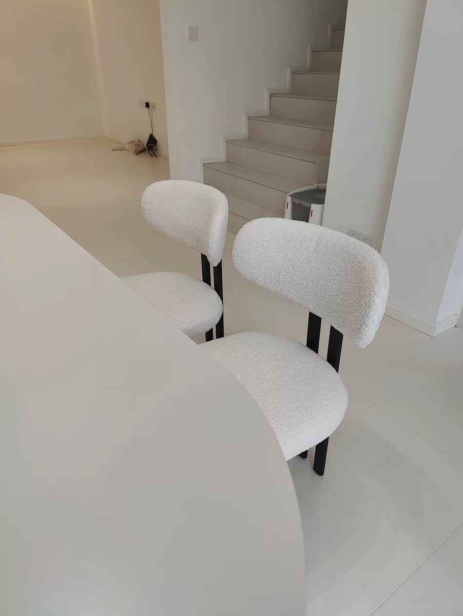 Dining Room Chairs: White vs. Ash Wood – Which One is Right for You?